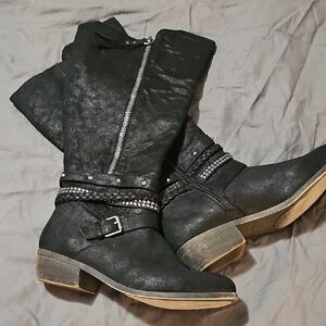 Kohl's Black Heeled Boots with Buckle Detail Womens Size 9 1/2  Black